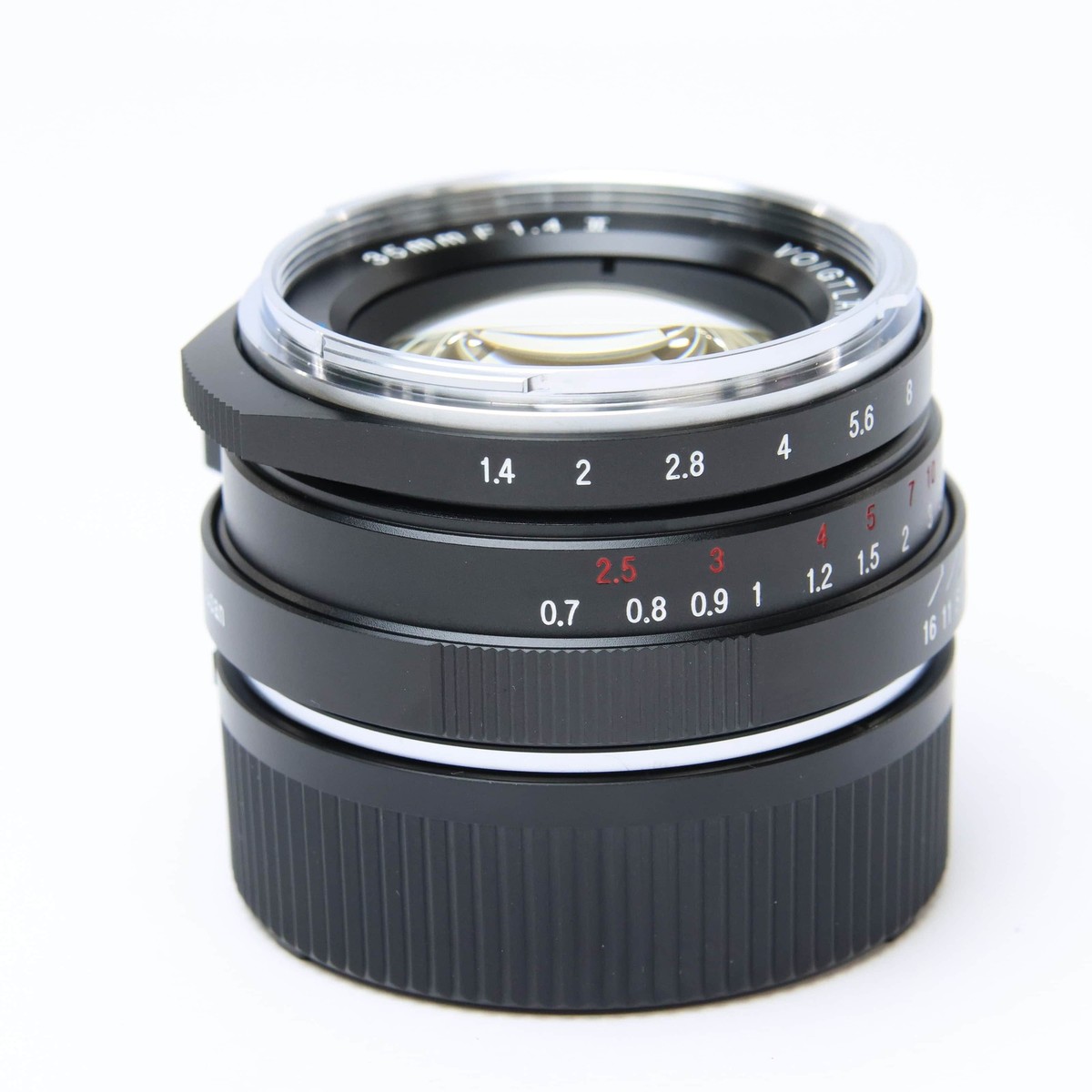 Voigtlander NOKTON Classic 35mm F/1.4 II SC VM (Leica M