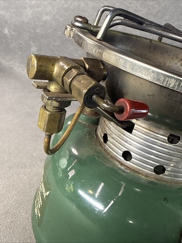 Coleman Sportster Camp Stove 502, Green, Dated 4/74 - Picture 11 of 19