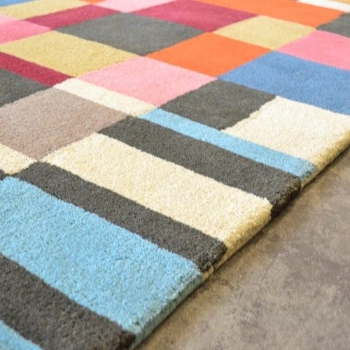 Pixel Mosaic” – Alfombra moderna geométrica multicolor acolchada a mano 100 % lana Nueva Zelanda - Imagen 2 de 9