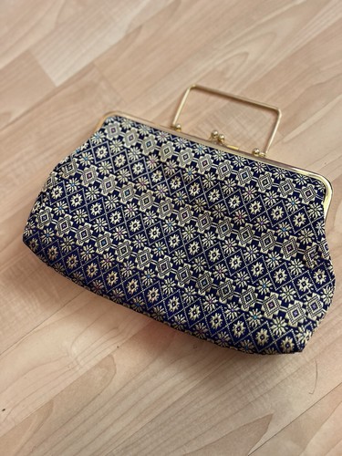 VTG Indian Tapestry Kiss Lock Handle Frame Purse Clutch Carpet Bag Boho Retro