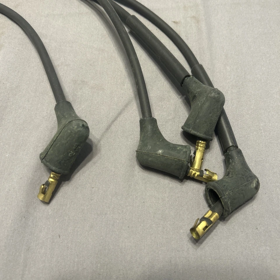 JUEGO DE CABLES DE ENCENDIDO AIRTEX NOS PREMIUM 2X1003 PARA 1990-1991 ACURA INTEGRA L4-1.8L Foto 2 de 4