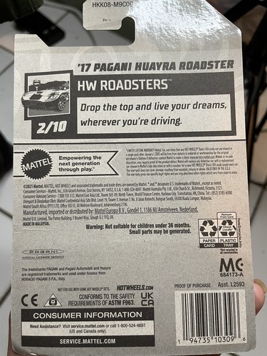 Hot Wheels Pagani Huayra Roadster 17’ - Picture 2 of 2