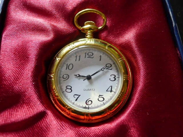 Pocket watch 1800s sale