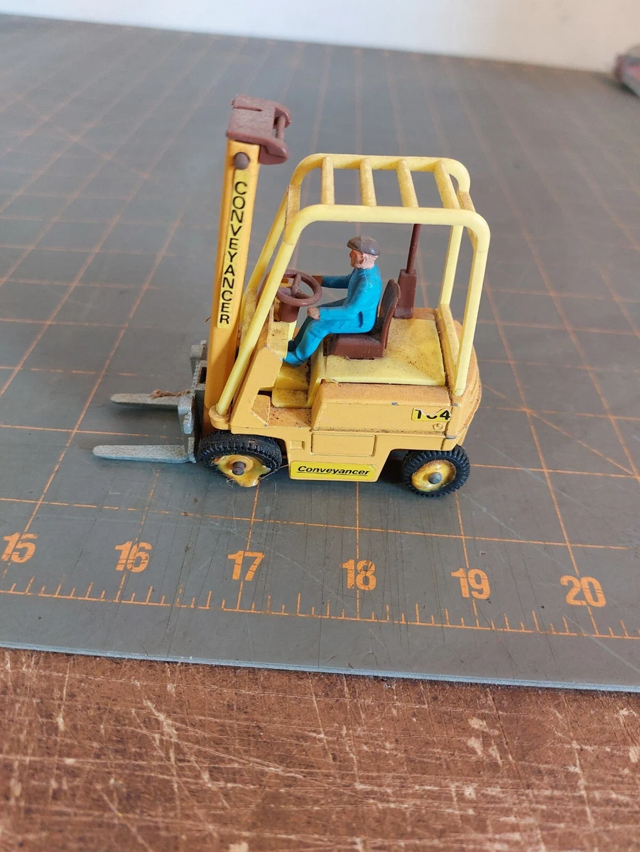 dinky toys　conveyancer fork lift truck VINTAGE DINKY TOYS CONVEYANCER FORK LIFT WITH DRIVER & CAGE | eBay