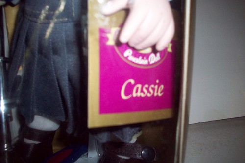 Collectible Memories porcelain doll School Girl Cassie with scooter 12" new - Picture 4 of 9