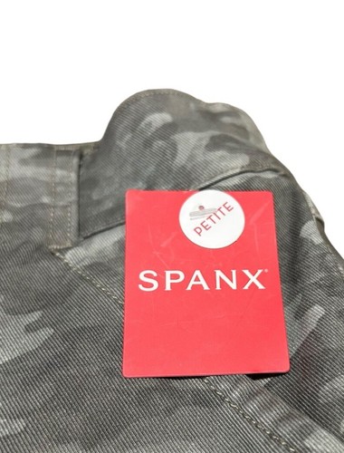 Spanx Stretch Twill Ankle Cargo Pant Womens Small Petites Stone Wash Camo - Picture 4 of 9