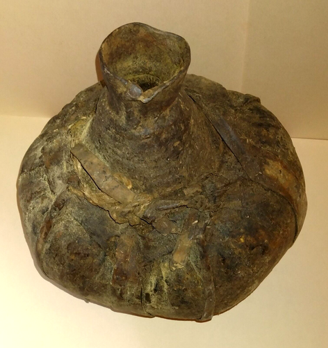 Antique African Masai Tribe Leather Milk/Water Jug/Canteen - Picture 2 of 9