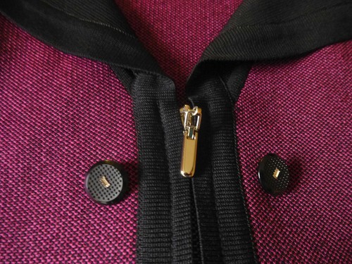 MISOOK FESTIVE HEATHERED MAGENTA RHINESTONE BUTTON ZIPPERED JACKET LN XL - Picture 3 of 5