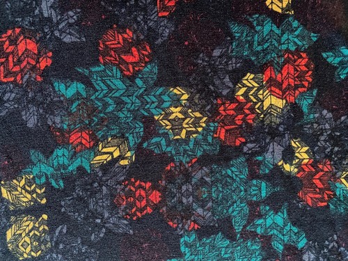 Lularoe Perfektes T Shirt Größe xxs Neu Mit Etikett. Rot und Schwarz mit mehreren Farben  - Bild 4 von 6