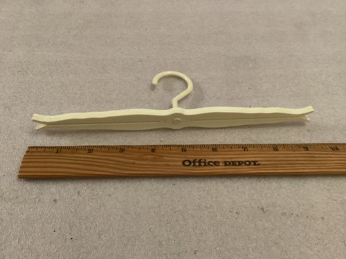 VINTAGE PLASTIC FOLDING ADVERTISING HANGER - Picture 3 of 4