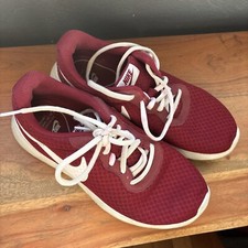 Size 7 - Nike Tanjun maroon 2017 - 812655-604 women’s shoes 