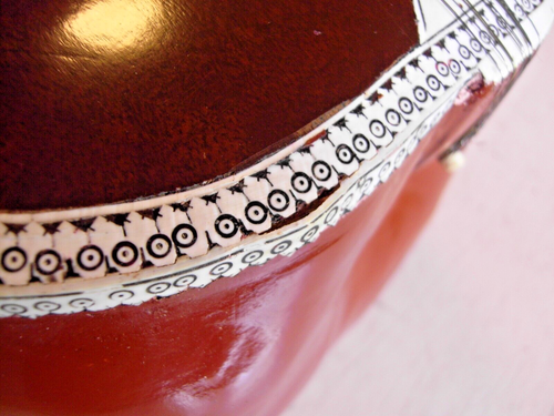 kleine indische Sitar Länge ca. 92 cm Zubehör leicht reparaturbedürftig - Bild 6 von 12