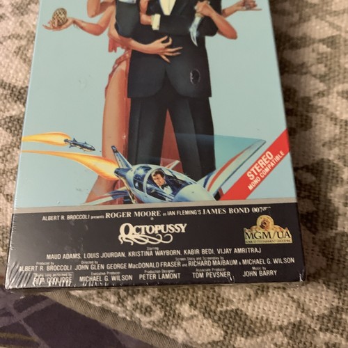 Octopussy James Bond 007 (VHS, 1984, CBS Fox) brandneu werkseitig versiegelt Wasser Meer - Bild 2 von 8