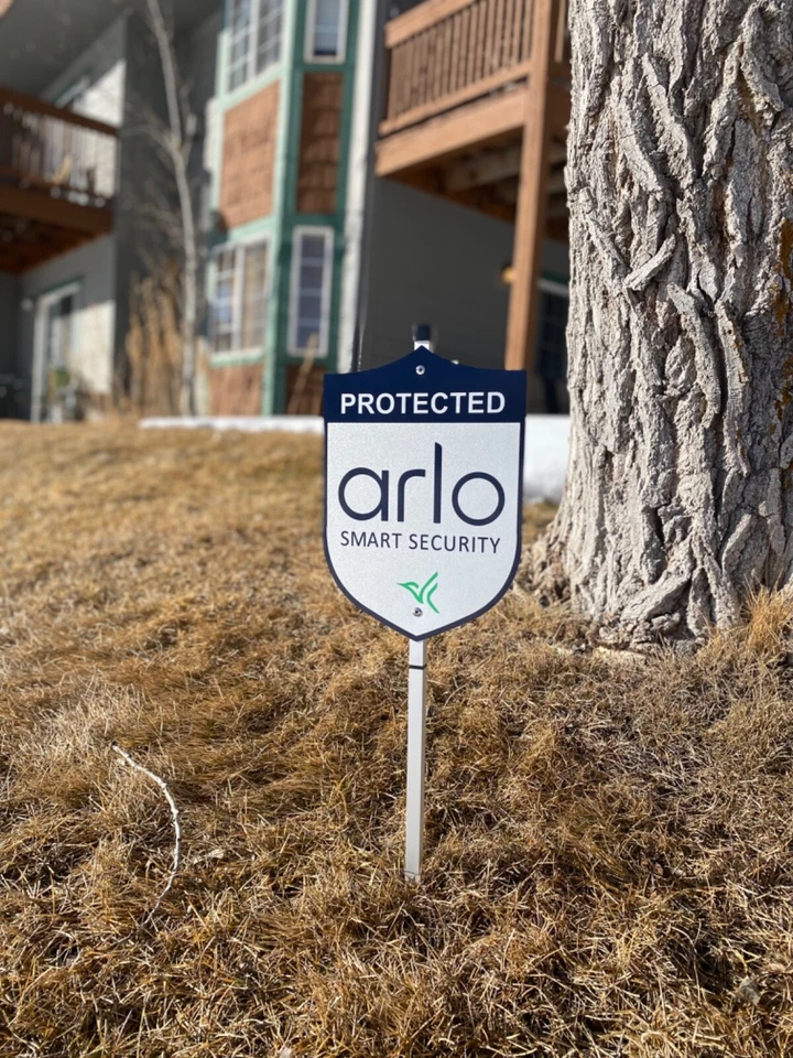 Arlo Protected Smart Security Yard Sign “ aluminum”- New And With 2- 3M Stickers - Image 2 of 4