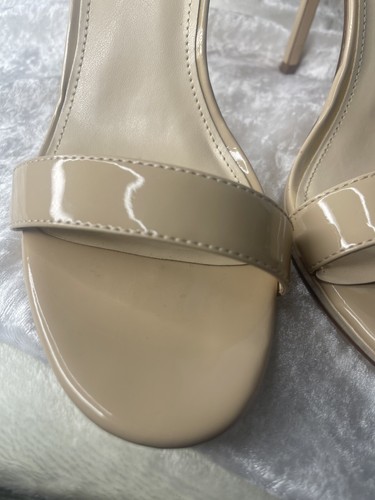 Nine West Women’s Size 9 Zadie Ankle Strap Sandals Natural Patent 4 Inch - Picture 9 of 10