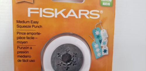 FISKARS "FLURRY" SQUEEZE PUNCH, MEDIUM, NIB - Picture 2 of 4