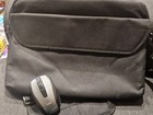 Laptop Bag 16inch-Black with Logik wireless mouse *Broken Zip*