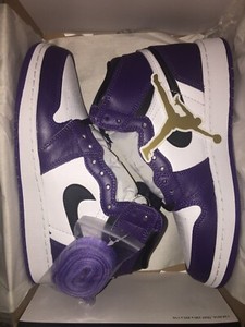 jordan 1 court purple 5.5