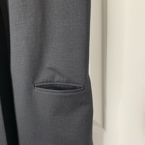 Cabi Women M Long Open Front Vest in gray - Picture 8 of 10