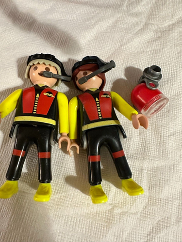 Playmobil City Action 4909 Deep Sea Yellow Submarine Diver Motor-INCOMPLETE - Picture 2 of 16