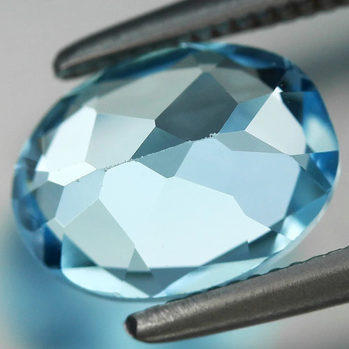 Bright Sky Blue Topaz 1.45ct t.w 7.9x6mm Oval Natural Brazil Gemstone - Picture 2 of 4