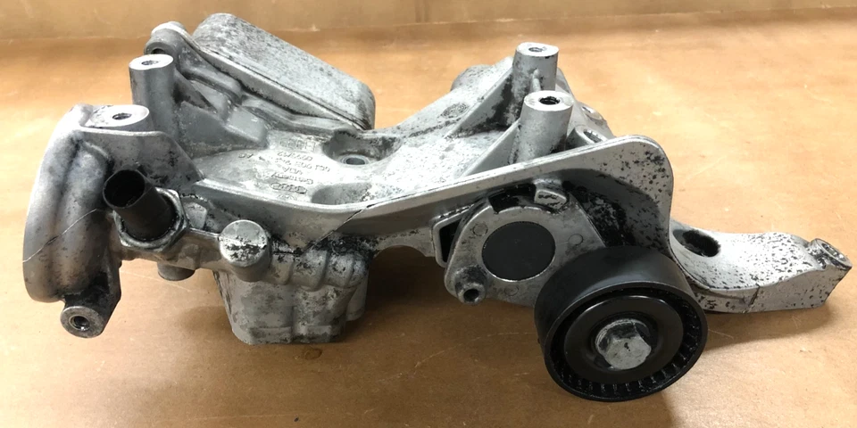 Volkswagen Tiguan 2011 enfriador de aceite carcasa filtro 2,0 L 2011-2017 audi Foto 2 de 4