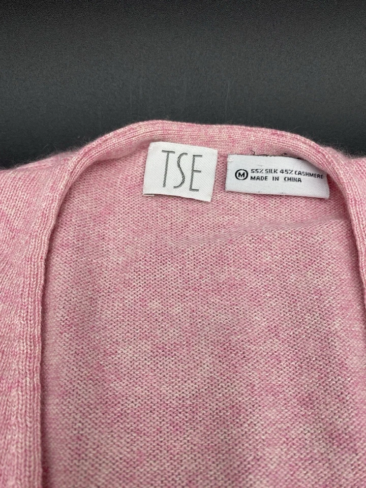 TSE 粉色羊绒丝绸混纺 V 领纽扣开衫女式中号精细规格 — 第 4/4 张图片