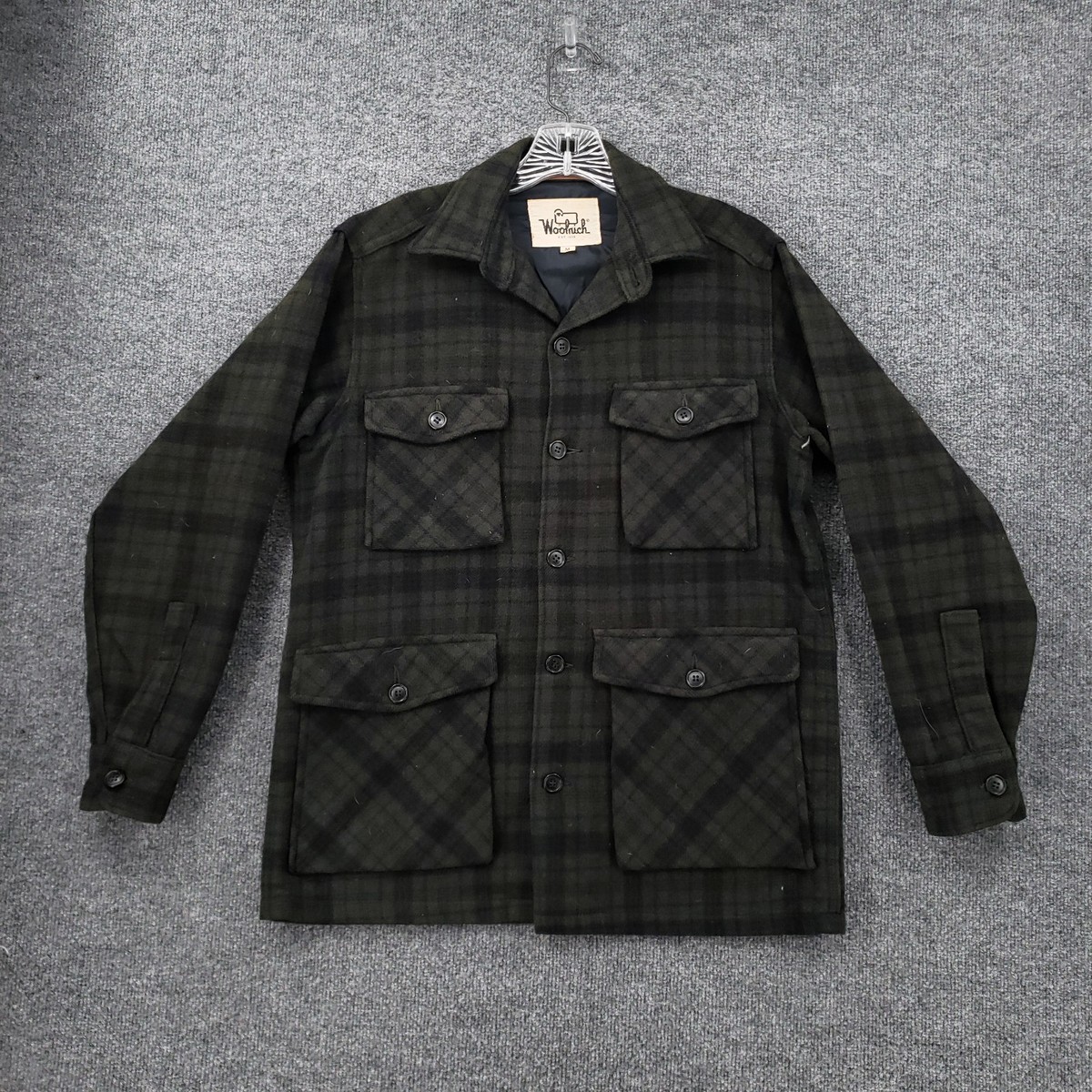 VINTAGE Woolrich Shacket Mens M Medium Green Plaid Flannel Utility