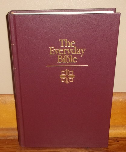 THE EVERYDAY BIBLE-New Century Version-Clearly Translated for Life-UNREAD HC DJ! - Picture 12 of 12