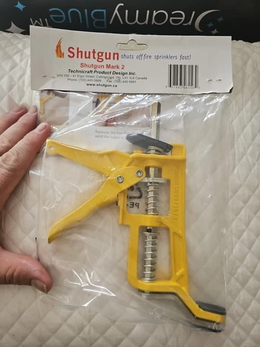 Shutgun Mark 2 Fire shut off an activated fire sprinkler fast.