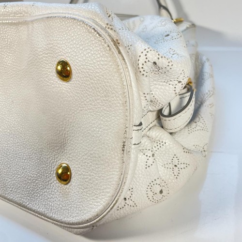 Louis Vuitton Mahina XL Shoulder Bag Leather M93059 Handbag Cream Ivory Monogram - Picture 7 of 20