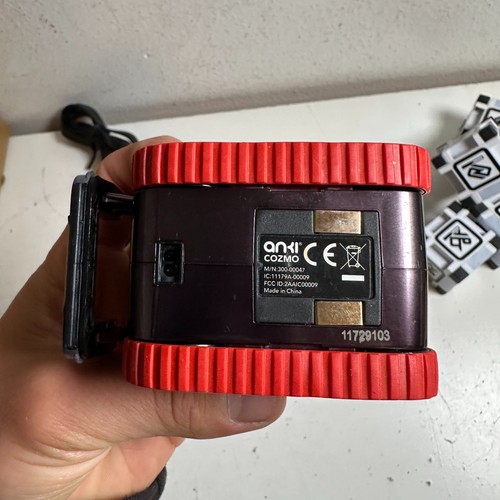 Juguete robot educativo Anki Cozmo 300-00047 edición coleccionista - sin probar - Imagen 11 de 11