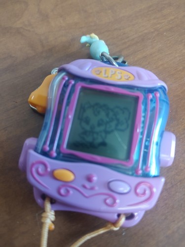 Hasbro 2006 LPS Littlest Pet Shop Digital Game Handheld Dog Virtual Pet - Picture 2 of 8