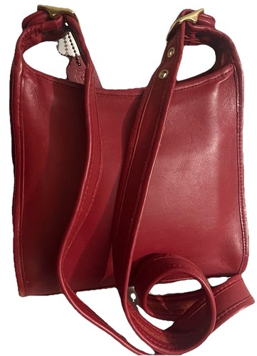 VINTAGE COACH LEGACY SHOULDER CROSSBODY BAG RED LEATHER GOLDEN ZIPPED 9997 - Picture 9 of 12