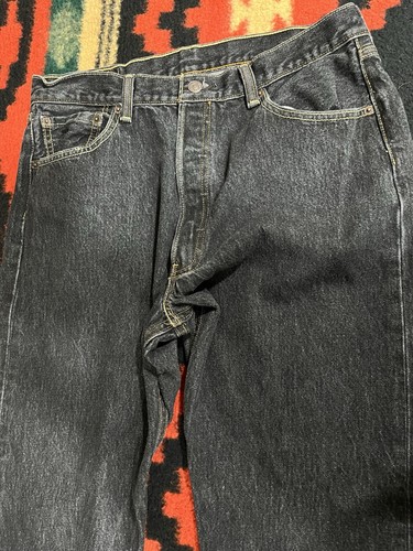 Vintage Levis 501 Jeans Men 32x32 (Tag 36x36) Button Fly Black Straight Leg 90s - Picture 3 of 15