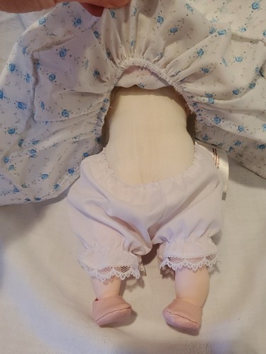 Baby Dolls By Pauline Bjonness Jacobsen Vinyl 10" Brown Hair Blue Eyes - Picture 12 of 15