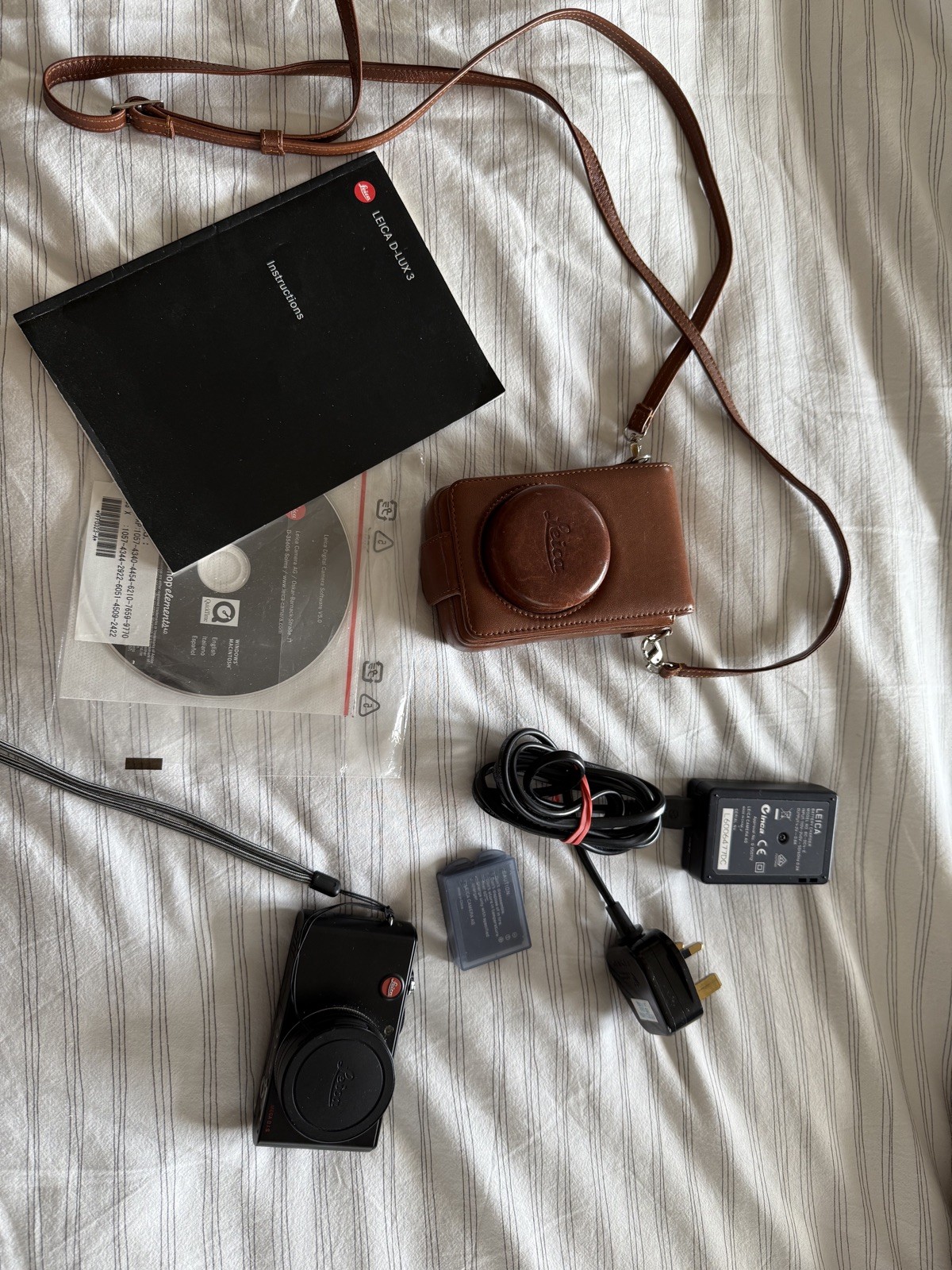 【NEAR MINT+ w/Case】 Leica D-Lux 3 Black 10.0MP Digital Compact Camera From...