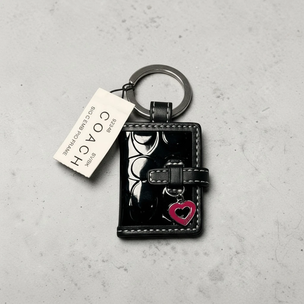 Rare✨️Coach Lion Signature Keychain Las mejores ofertas en Llaveros, anillos y buscadores Coach para