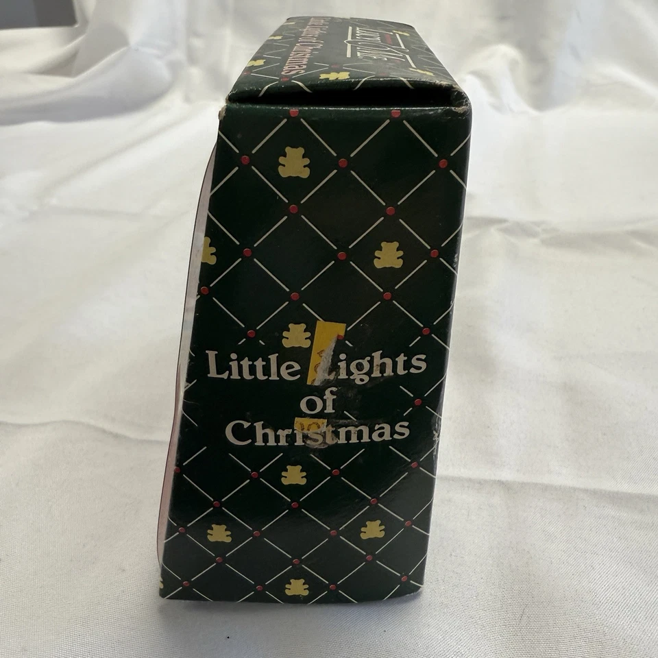 Oso de peluche Enesco Lucy & Me 1986 de colección pequeñas luces del adorno del árbol de Navidad Foto 4 de 4