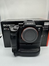 Sony Alpha 7R III 42.4 MP Digital Camera - Black (Body only)