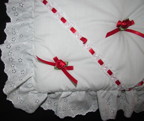 JUEGO DE CAMA DE COCHECITO CONSTRUIDO COACH + COLCHÓN para muñecas de cruz de plata Oberon Chatsworth - Imagen 5 de 39