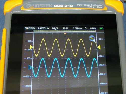 GW Instek TEXIO GDS310 GDS-310 Handy Digital Oscilloscope DMM 100MHz 1GS/s #89 - Picture 3 of 8