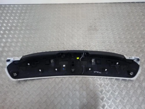 Alettone Posteriore per RENAULT MEGANE IV BERLINA 5P Business 2020 6267042 - Foto 2 di 9