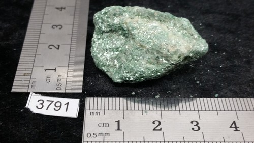 Fuchsite pierre brute mineraux lithotherapie esoterisme collection reiki brut - Picture 2 of 2