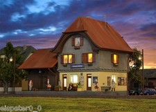 H0 Bahnhof Häusernmoos im Emmental inkl. Hausbeleuchtung 1:87, Kibri 39490