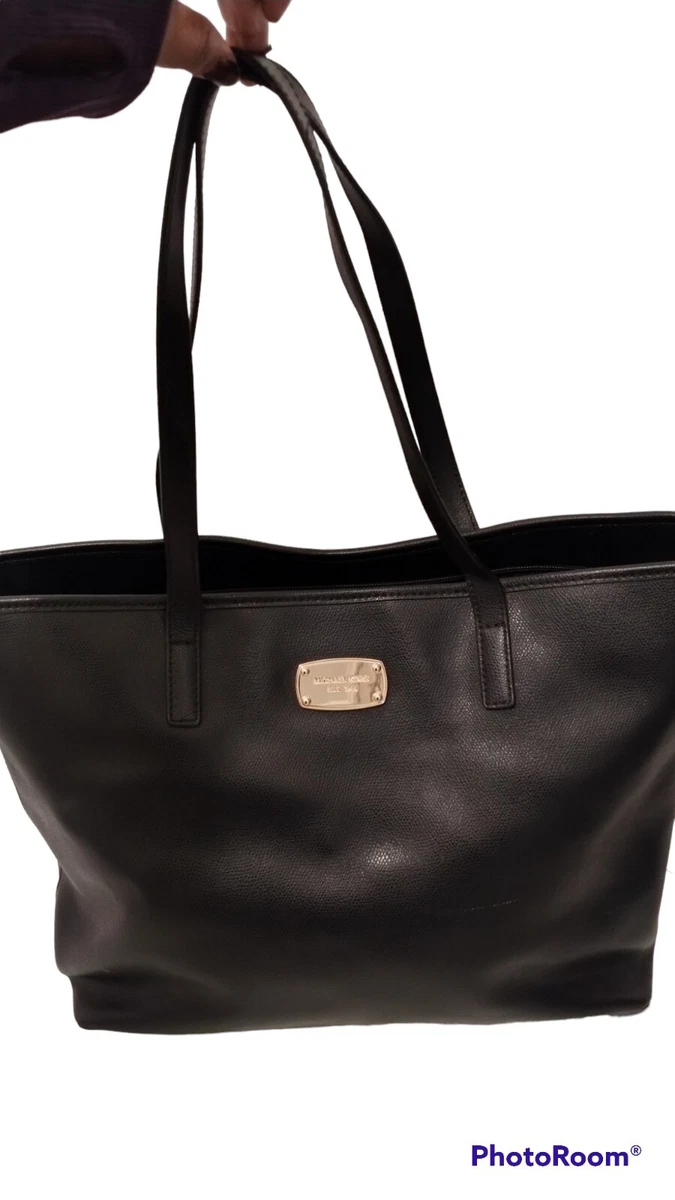 Michael kors bag that outlet fits laptop
