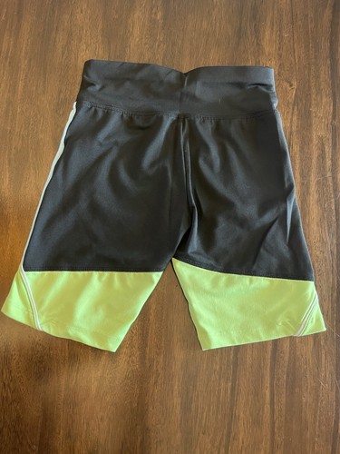 Justice Girls Green Blue White Black Shirt and Shorts 10 - Picture 6 of 6