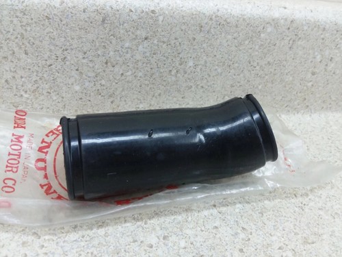 1961-1966 Original Honda Left Air Cleaner Tube ~ CB72 CB77 ( # 17353-268-030 ) - Picture 4 of 8