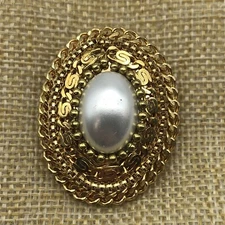 Vintage Faux pearl scarf pull clip oval unsigned goldtone