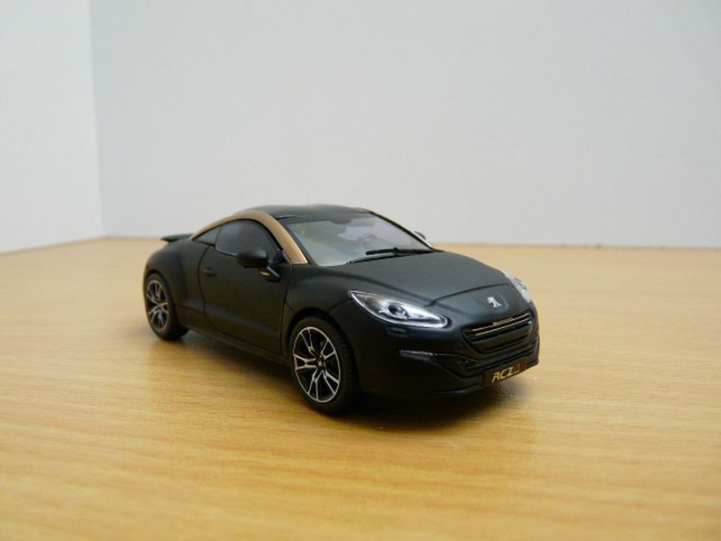Peugeot RCZ-R nero mat 1 43 RCZ R Peugeot RCZ-R nero mat 1 43 RCZ R